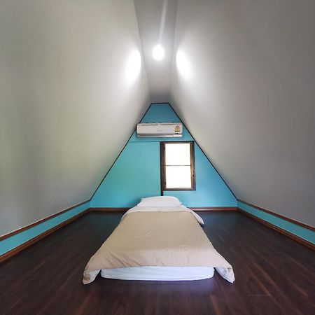 Ya Teng Homestay Ban Tha Sai Room photo